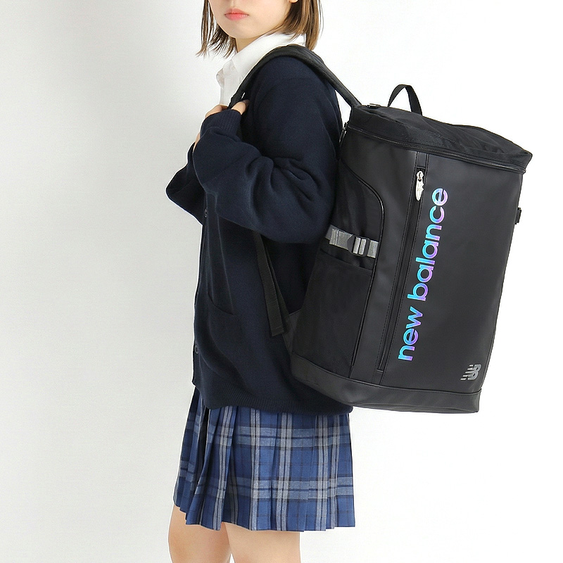 new balance ニューバランス リュック デイパック バックパック リュックサック 32L A3 B4 A4 大容量 撥水 軽量 PC収納 AC9667M メンズ レディース 通勤 通学の画像