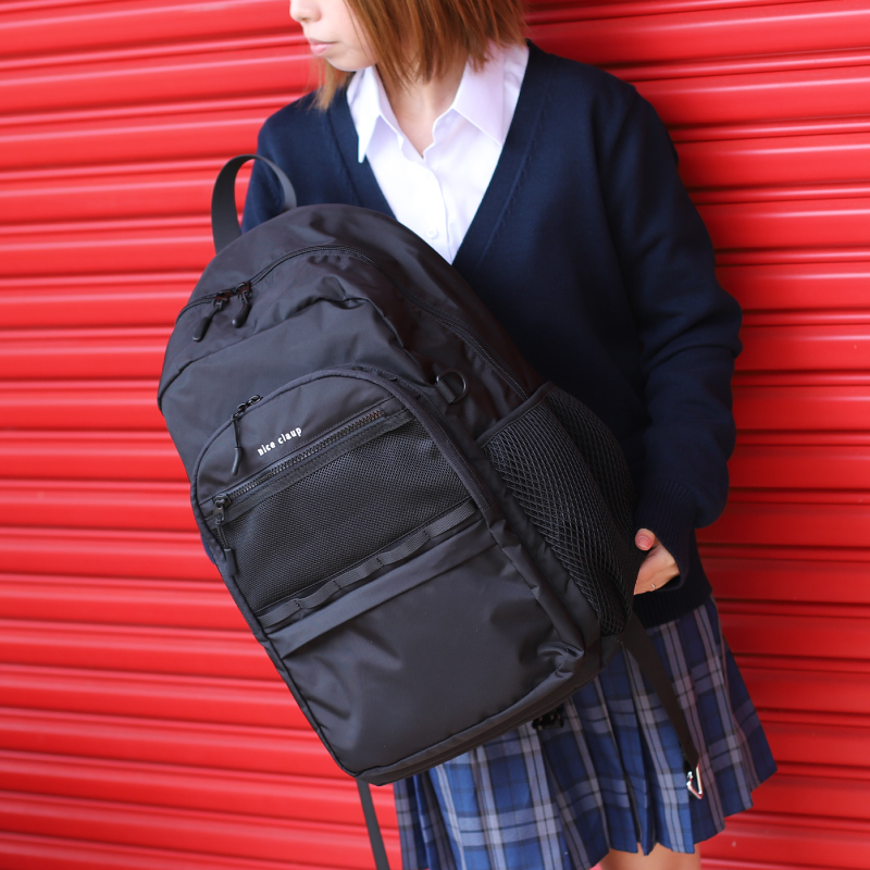 NICE CLAUP デイパック