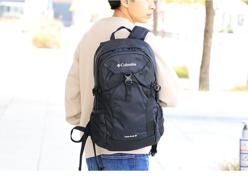 【リュック】送料無料 Columbia CASTLE ROCK 20L BACKPACK PU8428● コロンビア キャッスルロック20Lバックパック 機能性に優れた小型バックパック アウトドア デイパック 普段使い 通勤 通学 レインカバー付き A4 メンズ レディース ブランド 人気 鞄