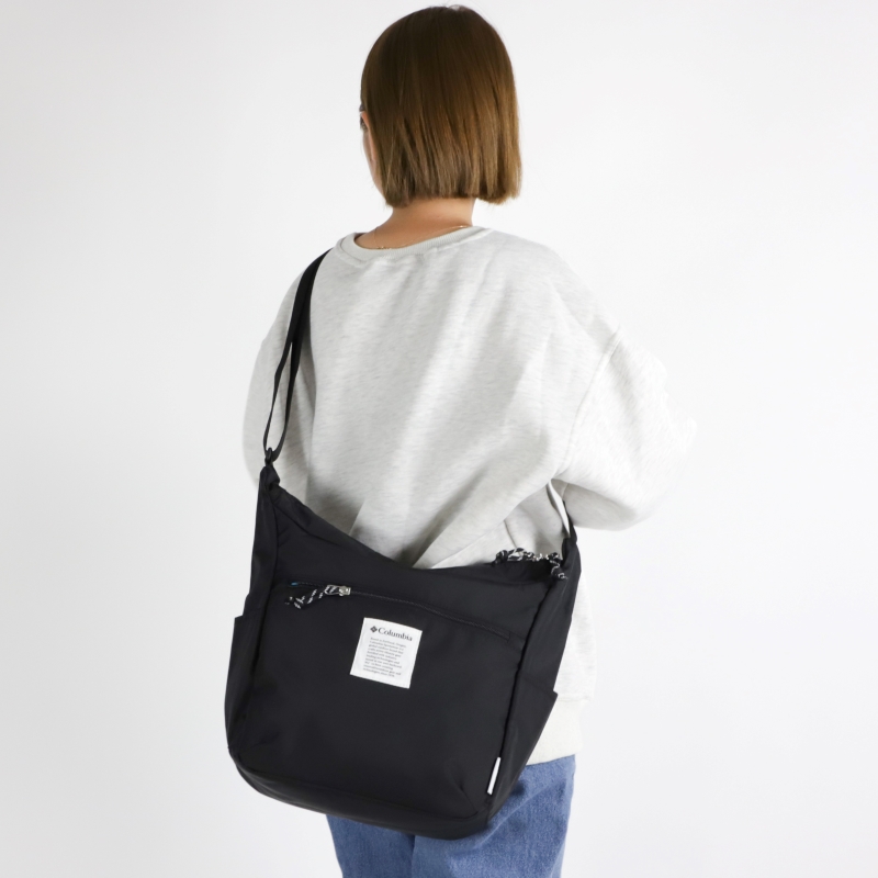 品質一番の Columbia コロンビア ショルダーバッグ 斜め掛けバッグ A4 軽量 服&ファッション小物