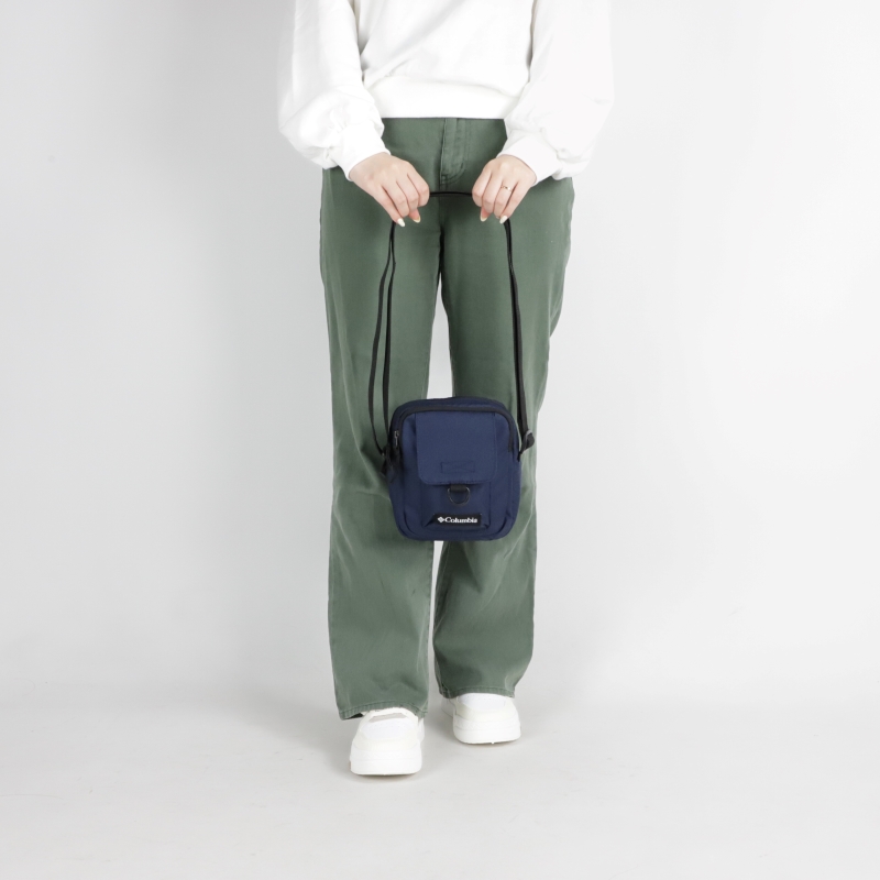 Columbia（コロンビア） ミニショルダーバッグ 斜め掛けバッグ