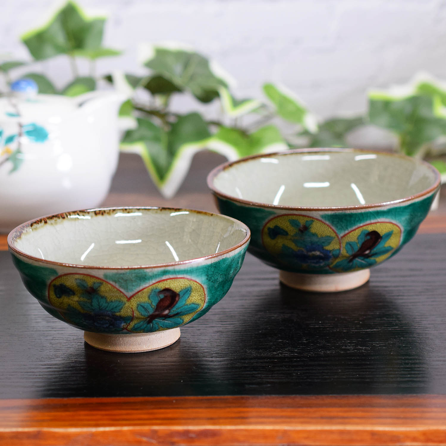 送料無料！ 九谷焼夫婦茶碗グリーン丸紋陶器和食器伝統工芸品ペアお 