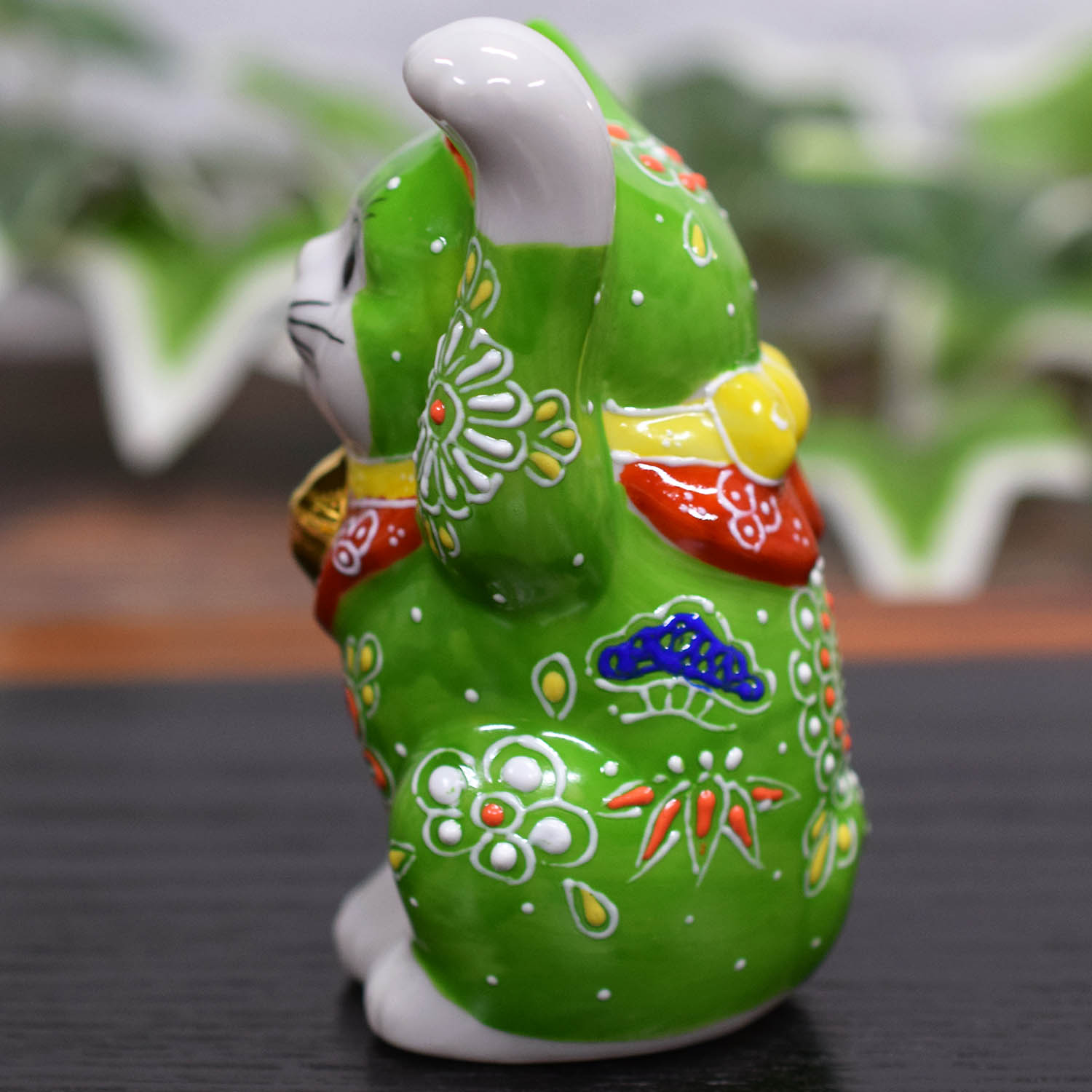 【新着商品】和座の蔵 左手 招き猫 九谷焼 踊る招き猫 三毛 風水 置物 開店祝 61tj+eFBR0L._AC_UF894,