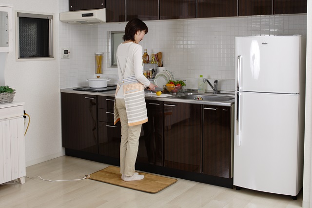 Sugibo ホットキッチンマット 45×90cm 日本製 フローリングタイプ 電気