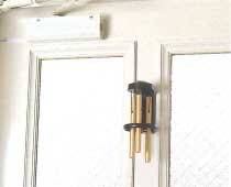 強力マグネットで簡単取り付けのドアチャイム(呼び鈴)パイプチャイムイメージ