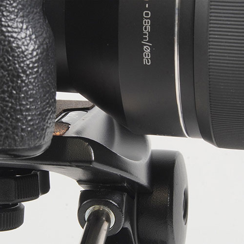 スリック SLIK ライトカーボン E84 II カーボン式・パイプ径28mmの中型タイプの4段三脚 ハライチロック式開脚機構 KEN09410 /l |  | 05