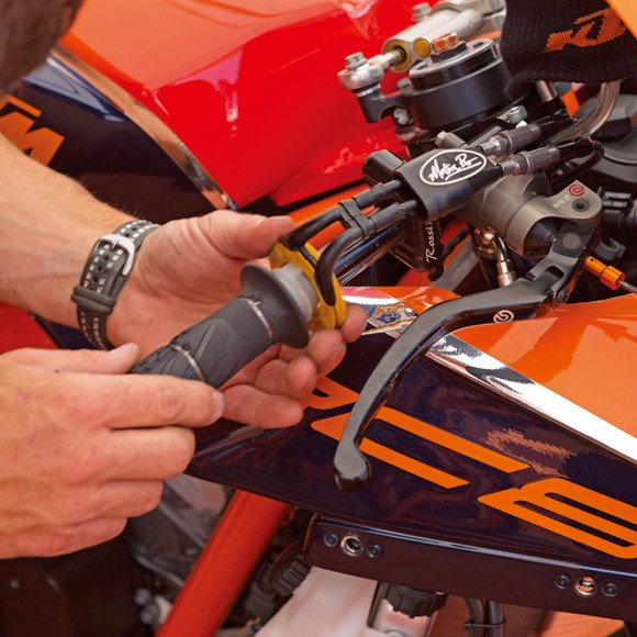 さくする MotionPro モーションプロ REV2リボルバースロットルキット SUZUKI RMZ450 ウェビック1号店 - 通販 - PayPayモール アランスと