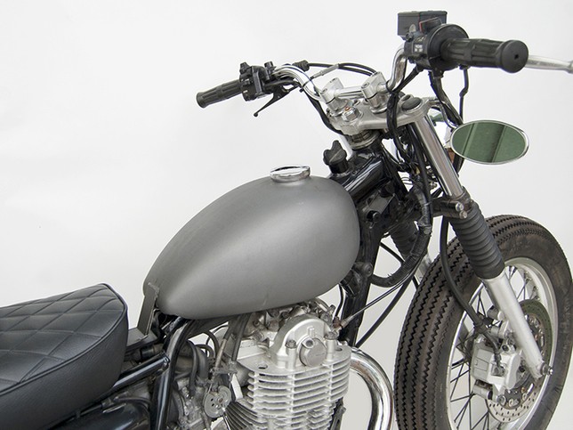 SR400 SR500 ガソリンタンク フューエルタンク ミヤビマルーン