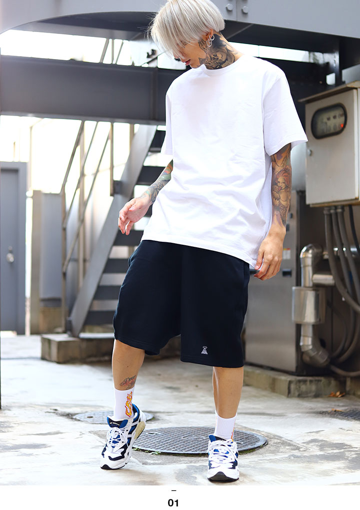 ラッセルノ】美品 ハーフパンツ ビックロゴ ネイビー 7サイズ