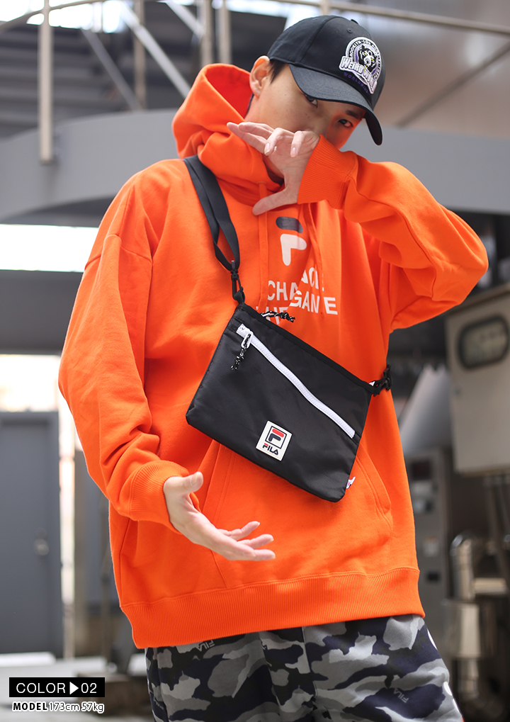 フィラ FILA ボディバッグ サコッシュ BAG メンズ レディース b系 かっこいい おしゃれ 0.5L Fロゴ シリコンパッチ バイカラー スポーツ スケート｜weekindenim｜08