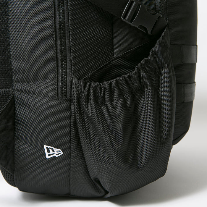 新品★ 値下げ！！ニューエラ　リュック　バックパック NEW ERA ニューエラ ショルダーバッグ メンズ レディース 9L