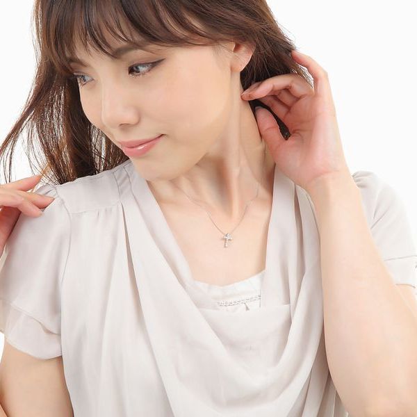 ダイヤモンド ネックレス クロス プラチナ 0.3カラット レディース 