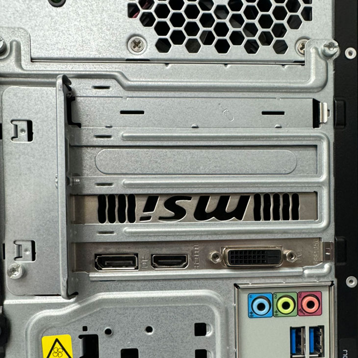 日本HP HP Pavilion 550-140jp eスポーツ ゲーミングPC GTX1050 2GB