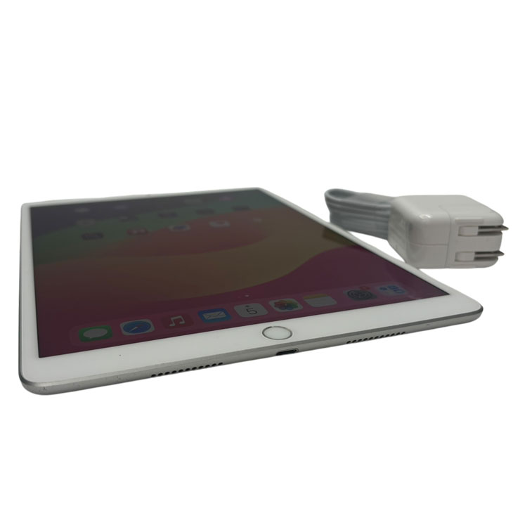 iPad Apple Air3 Retina Wi-Fiモデル 64GB A2152 MUUK2J/A [Apple A12