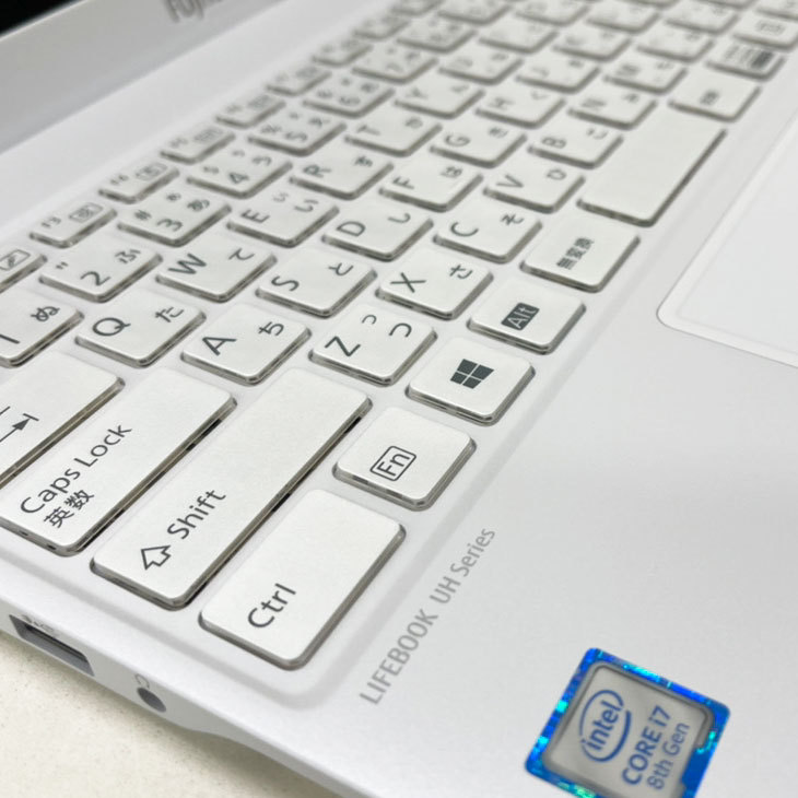 富士通 LIFEBOOK UH80/D2 MS Office2019 Win10 home 第8世代 Windows11対応[Core i7 8565U  メモリ8GB SSD256GB 無線 13.3型 ホワイト] ：未使用品 : uh80-d2-wt : 中古パソコンのワットファン - 通販 -  Yahoo!ショッピング