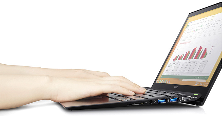 軽量薄型VAIO VJP111B01N i5-4210U 4GB SSD 128 VAIO SONY Pro 中古 超薄型 軽量 ノート VJP111B01N Office