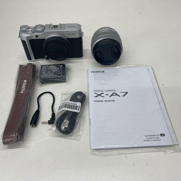 FUJIFILM X-A7 ミラーレスデジタルカメラ レンズキット メーカー