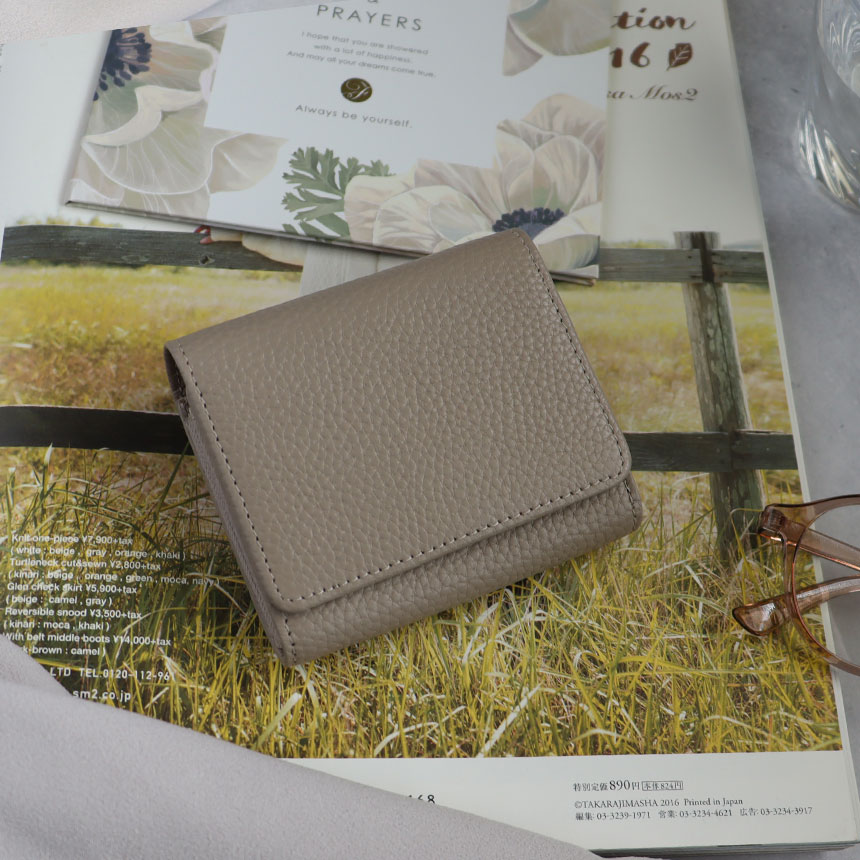 財布 レディース 二つ折り 春財布 ミニ財布 小さい財布 使いやすい ブランド 本革 バイカラー スキミング防止 お札折らない 緑 無料ラッピング プレゼント | RuriHari | 03