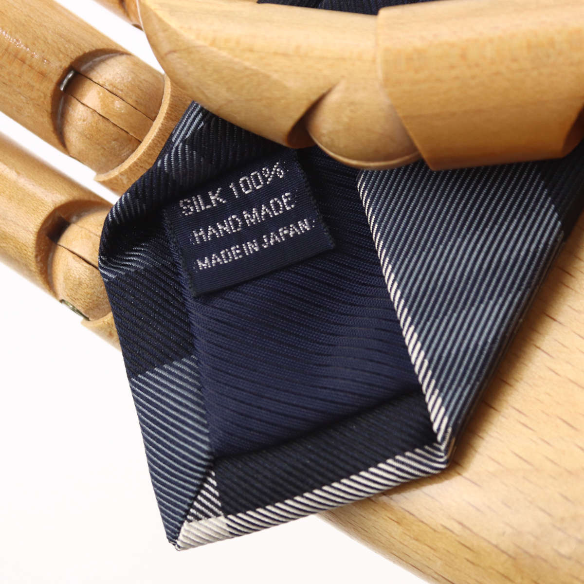 【新品】マリネッラ ネクタイ チェック 黒白 箱付き 高級　上質　シルク ネクタイ シルク100％ 7センチ ブラック ホワイト ストライプ