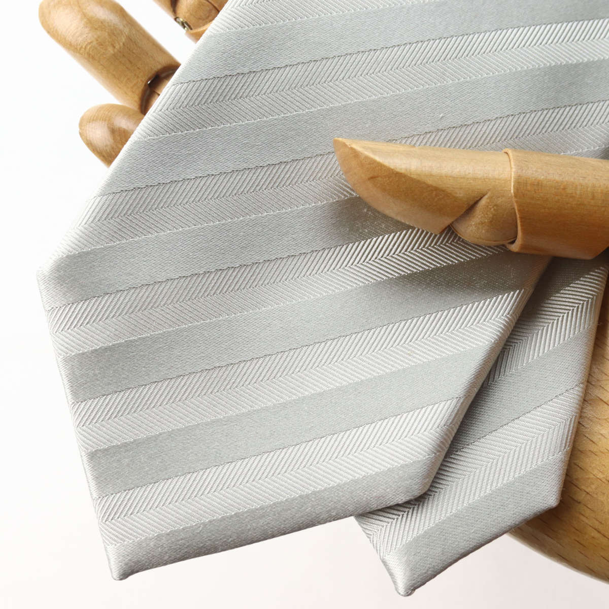 ネクタイ ビジネス シルク シルバー ヘリンボーン ストライプ織