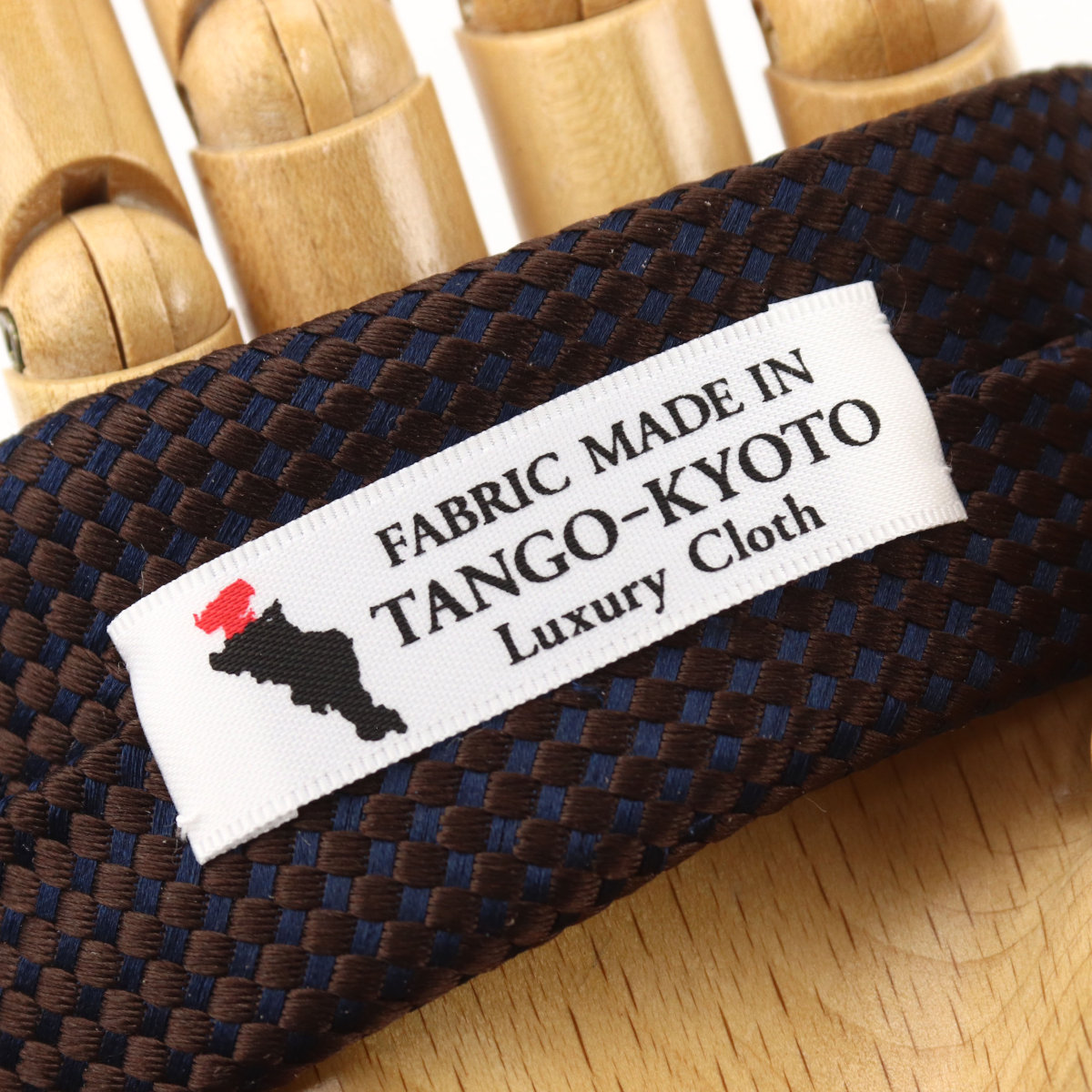 本日限定値下【極美品】フェアファクス　ネクタイ　エンジ　オンス　セッテピエゲ 極美品】フェアファクス ネクタイ エンジ オンス セッテピエゲ