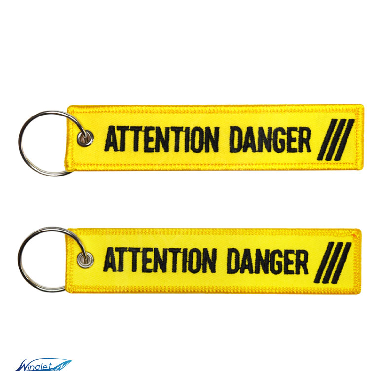 ATTENTION DANGER キーチェーン カラー イエロー 1個 刺繍