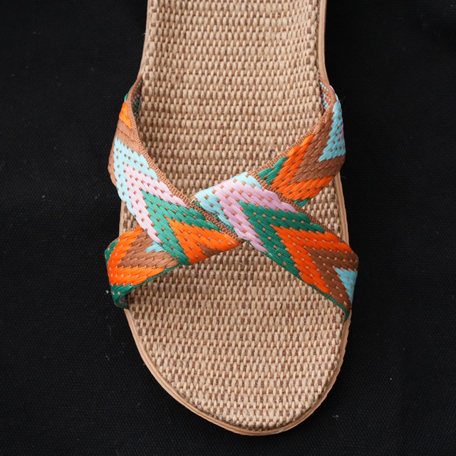 ルームシューズ 麻スリッパ 春夏用 室内 サンダル 部屋用 ベランダ 軽い スリッパ リネン 軽量 レディース メンズ 室内履き 洗える 来客用 msp1 |  | 09