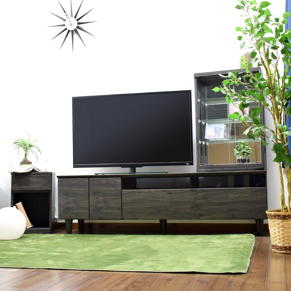 脚付きテレビボード　幅155cm