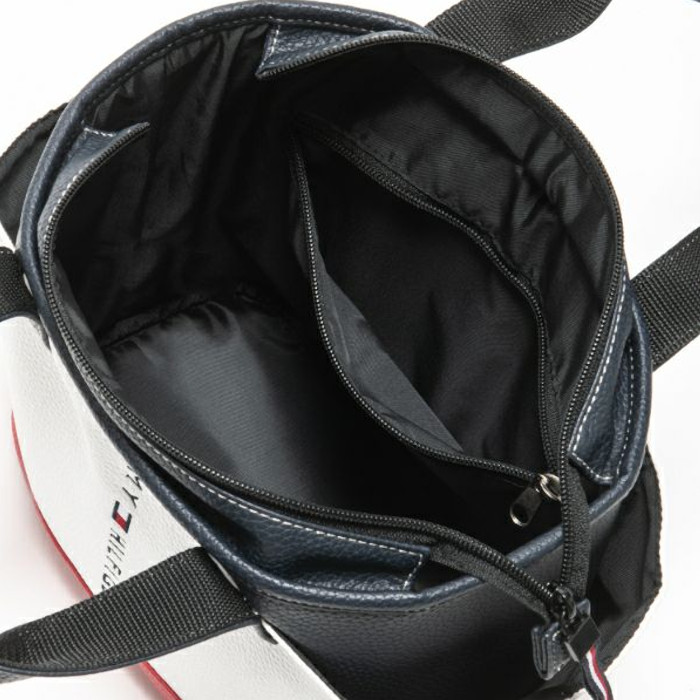 トミーヒルフィガー TOMMY HILFIGER THMG3FBD FACE ROUND BAG カートトートの画像