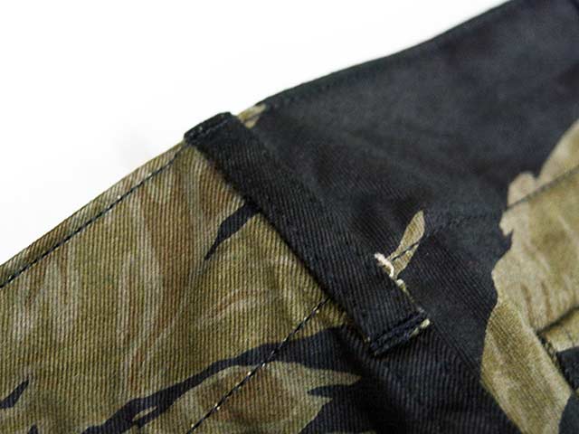 BUZZ RICKSON'S/バズリクソンズ】「Black Tiger Pattern Trousers Over