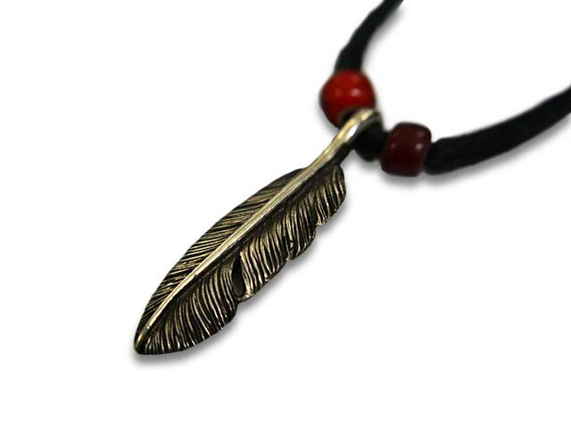 CHOOKE/チョーク】「Half Dollar Feather Pendant Top”Right”/ハーフ CHOOKE/チョーク】「Half Dollar Feather Pendant Top”Right”/ハーフ