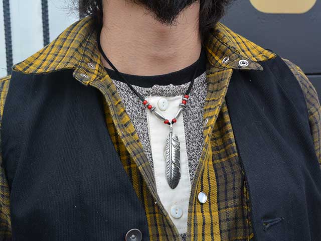 CHOOKE/チョーク】「Special Peace Feather Pendant Top”Right