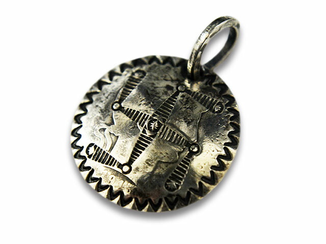 CHOOKE/チョーク】「Barber Many Stamp Swastika Pendant Top/バーバー