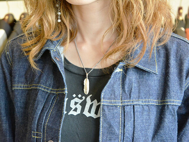 別注【CHOOKE/チョーク】「K10 Drawing Wolf Feather Top/10金
