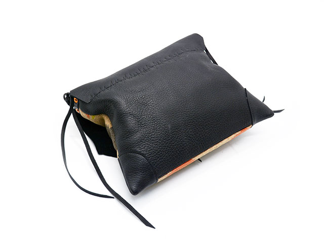 ITUAIS /イトゥアイス】「Beacon Blanket×Leather Shoulder Bag 