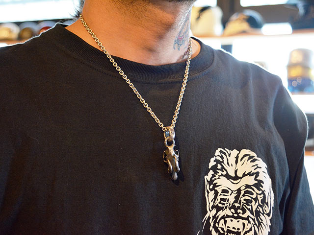 MAD CULT/マッドカルト】「Babirusa Skull without Jaw Pendant Top