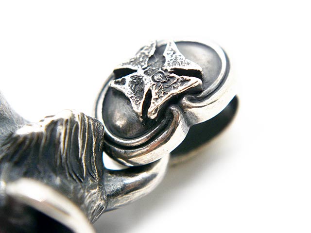 MAD CULT/マッドカルト】「Hyena Head Pendant Top/ハイエナヘッド