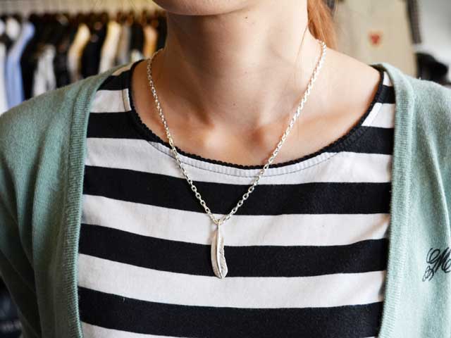 FIRST ARROW'S フェザー ネックレス ファーストアローズ セット売り FIRST ARROW's/ファーストアローズ】「Small Feather”Right”/スモール