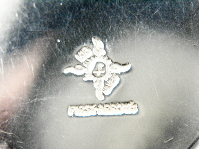 FIRST ARROW's/ファーストアローズ】「Arabesque Carving Metal Top