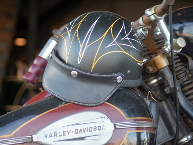 Round head/ラウンドヘッド】「Leather Visor”Regular”/レザーバイザー