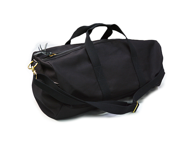全2色【TROPHY CLOTHING/トロフィークロージング】「Road Trip Bag