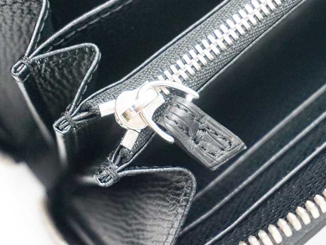 ITUAIS /イトゥアイス】「CROCODILE POROSUS Round Zip Long Wallet