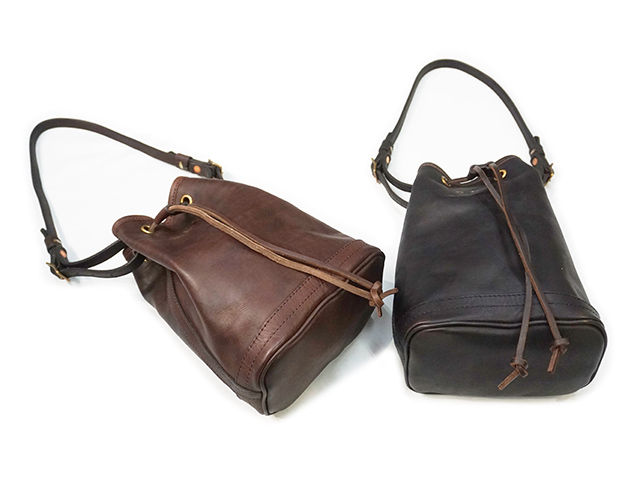 全2色【vasco/ヴァスコ】「Leather Wander Purse Bag”Small”/レザー