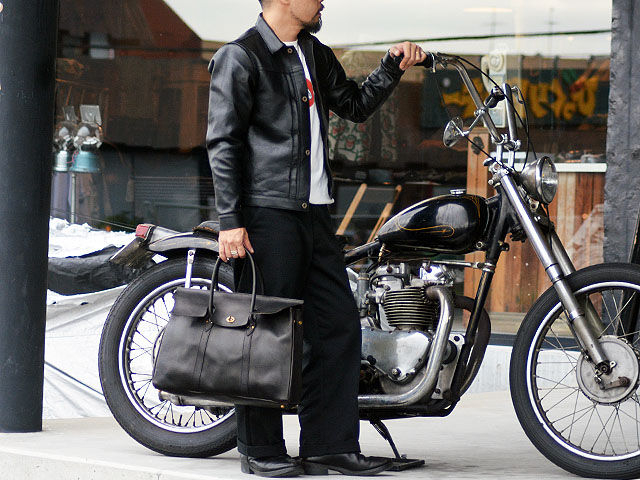 全2色【vasco/ヴァスコ】「Leather Saddle Tote Bag/レザーサドル