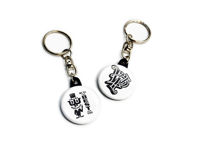 Wolvesカーキット2点(WOLFIE・マフラー)+キーホルダー+ピンバッジ wp-key-1.jpg