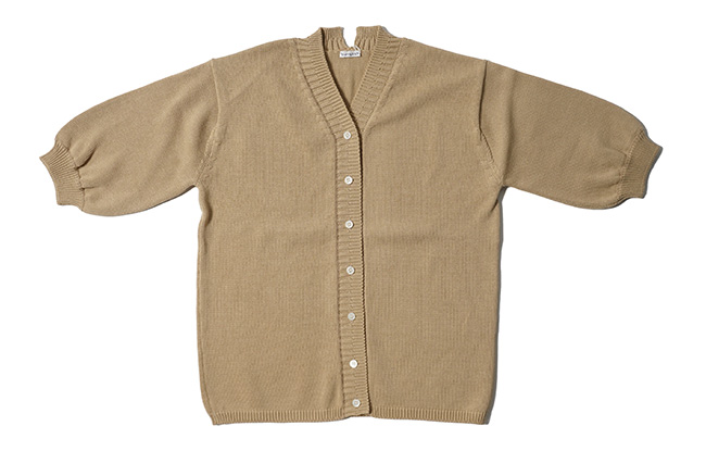homspun（ホームスパン） スーピマコットン六分袖Vネックカーディガン