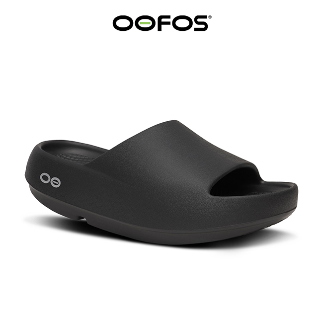 【新品】ウーアープラス OOFOS OOAHH+ ブラック ⭐️値下げしました‼️ OOFOS（ウーフォス） 【正規品】ウーフォス ウーアープラス OOahh+
