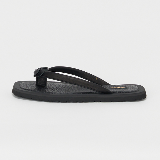 Hender Scheme（エンダースキーマ） bloom thong ブルームトング