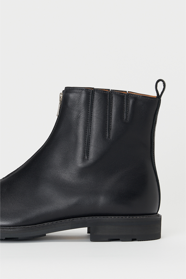 Hender Scheme（エンダースキーマ） front fastner boots フロント