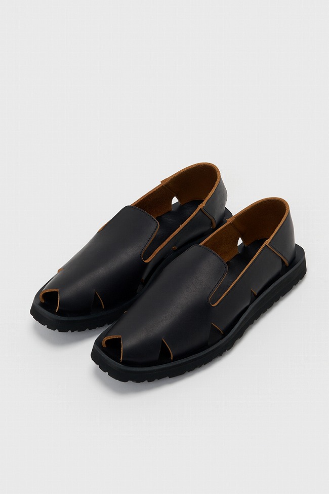 Hender Scheme（エンダースキーマ） ハウスメイドグルカ house made
